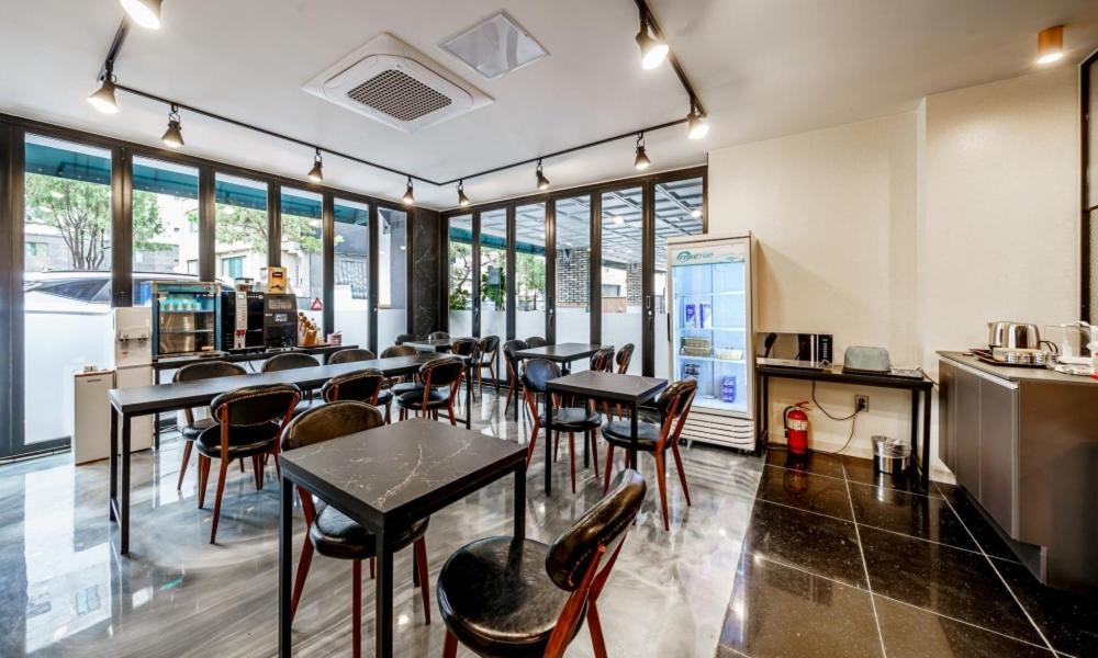 G7 Hotel Dongducheon Экстерьер фото